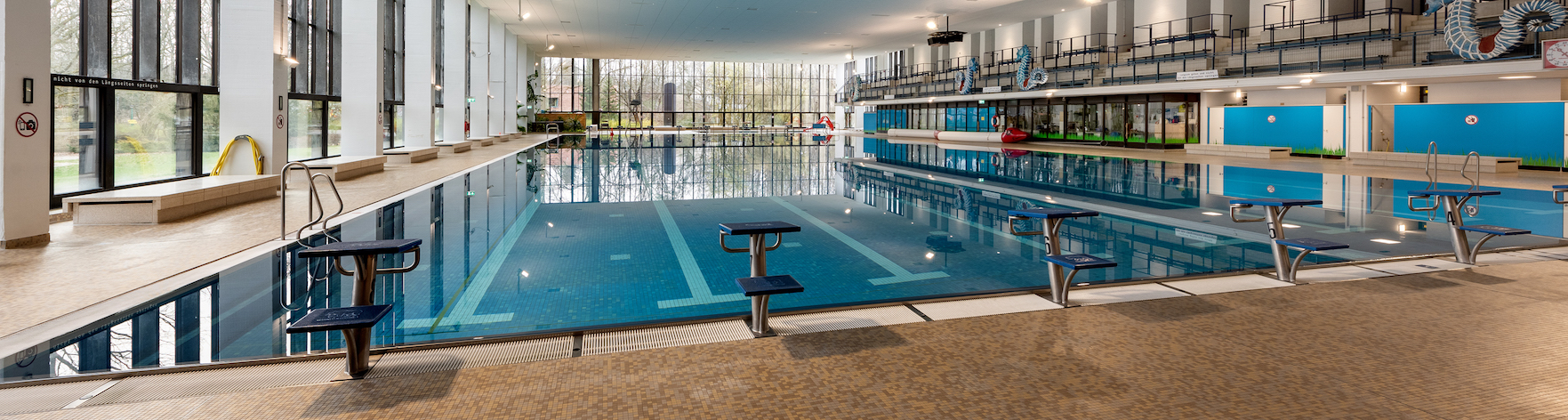 Indoor Swimming Pool in the FEZ Berlin
